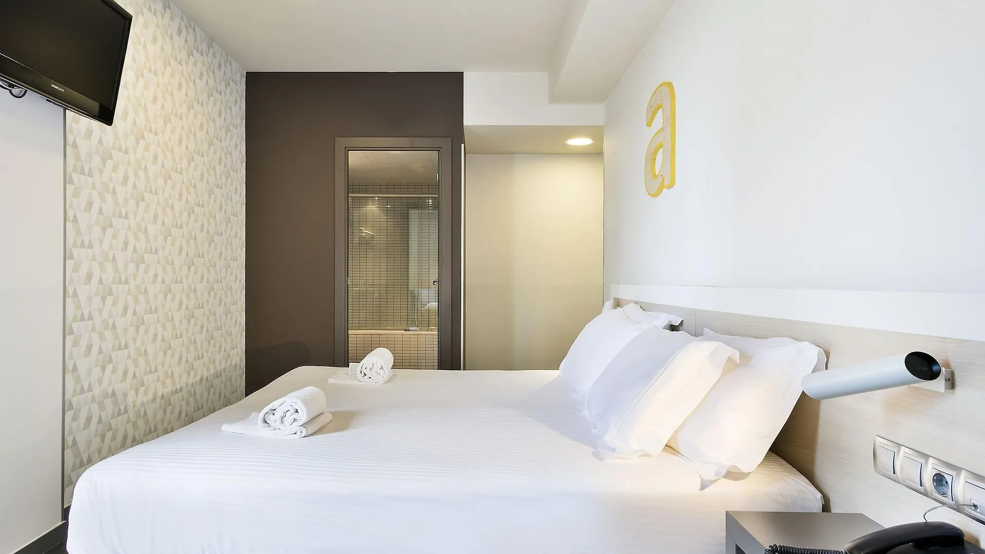 Hotel Acta Laumon Barcelona 3*,  Spain