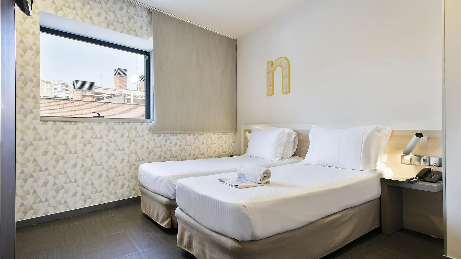 ***  Hotel Acta Laumon Barcelona Spain