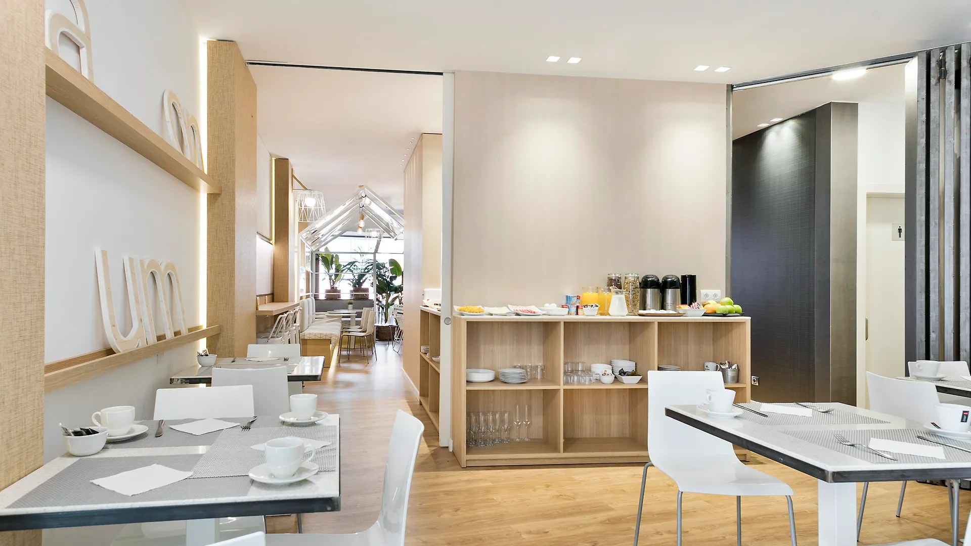Hotel Acta Laumon Barcelona 3*,  Spain